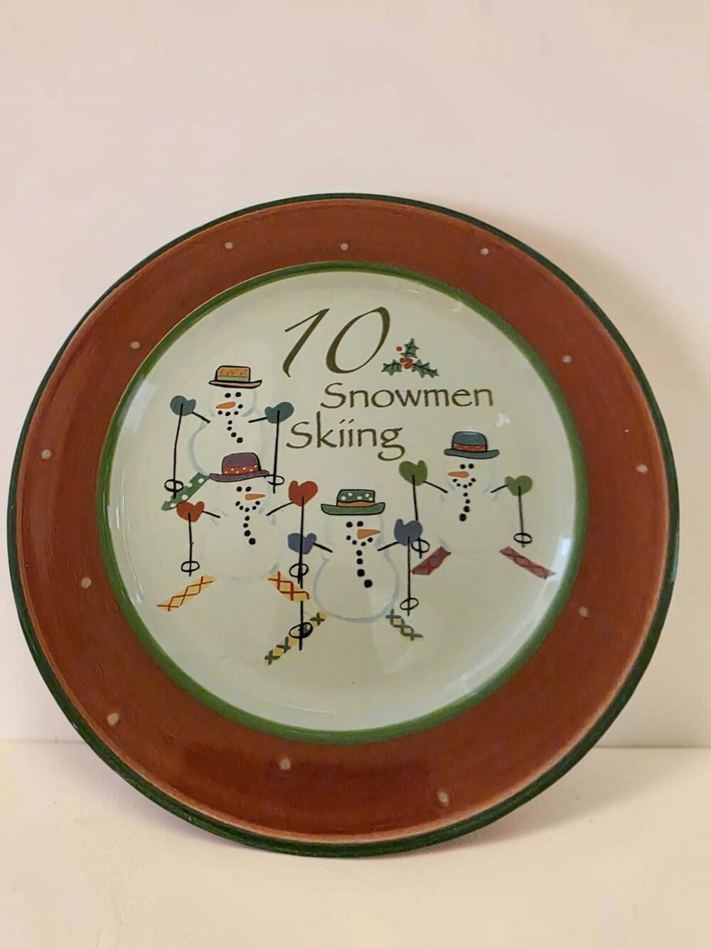 Gibson Everyday 10 Snowmen Skiing Christmas Dinner Plate Julie Ingleman Holiday